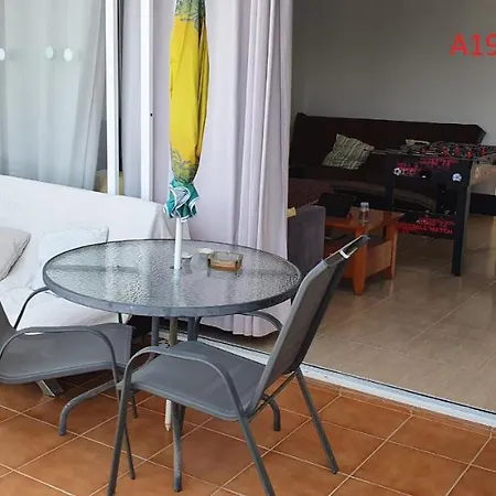 Evros & Coral Bay Seaview Apartment Peyia