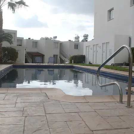 Evros & Coral Bay Seaview Apartament *