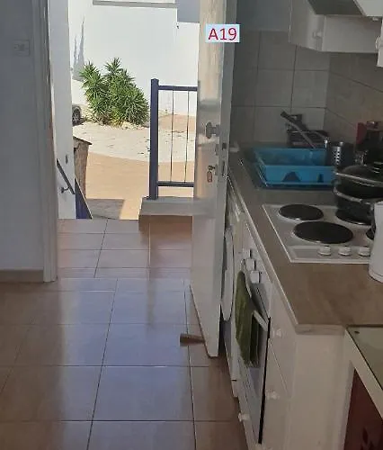 Evros & Coral Bay Seaview דירה *