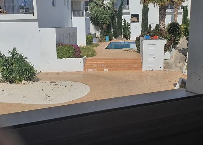 דירה Evros & Coral Bay Seaview