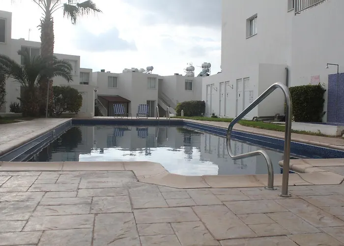 Evros & Coral Bay Seaview דירה *